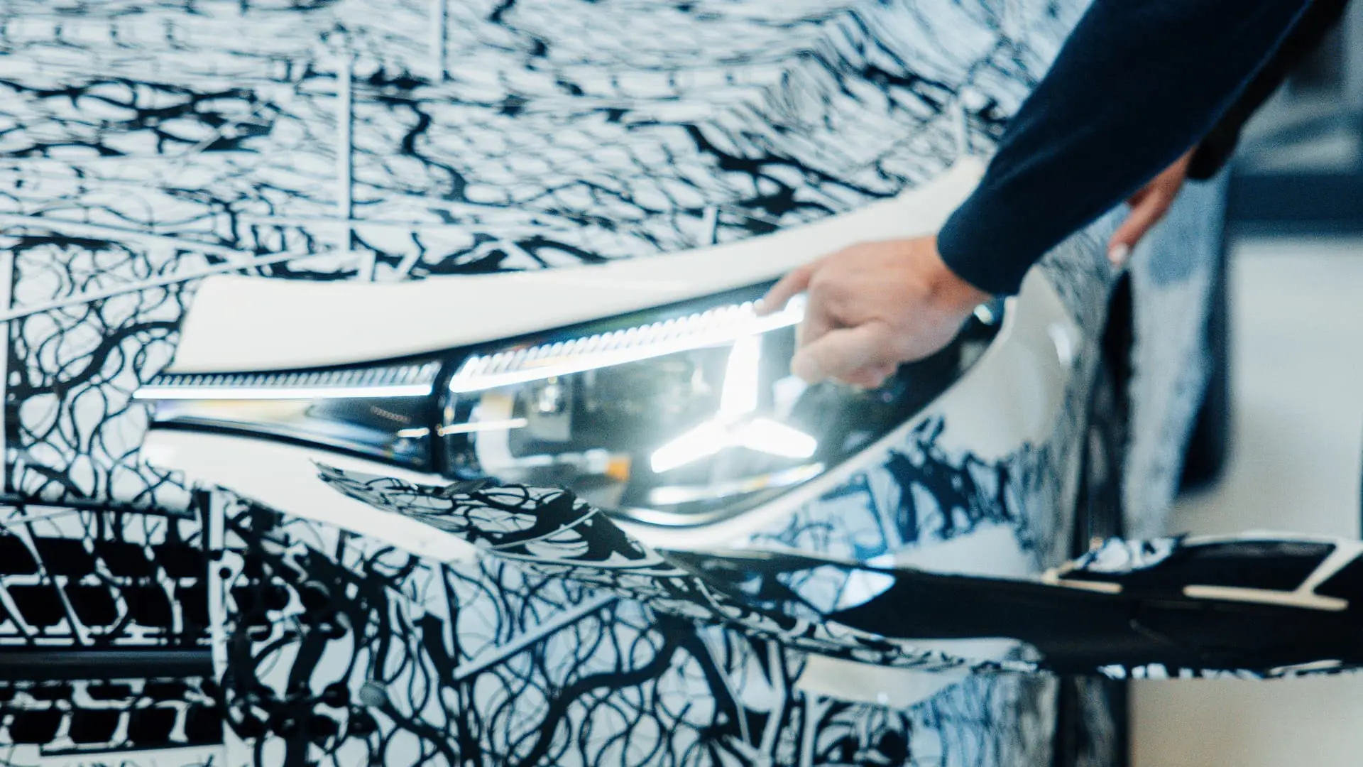 Būsimojo CLA išskirtinai priekiniai žibintai