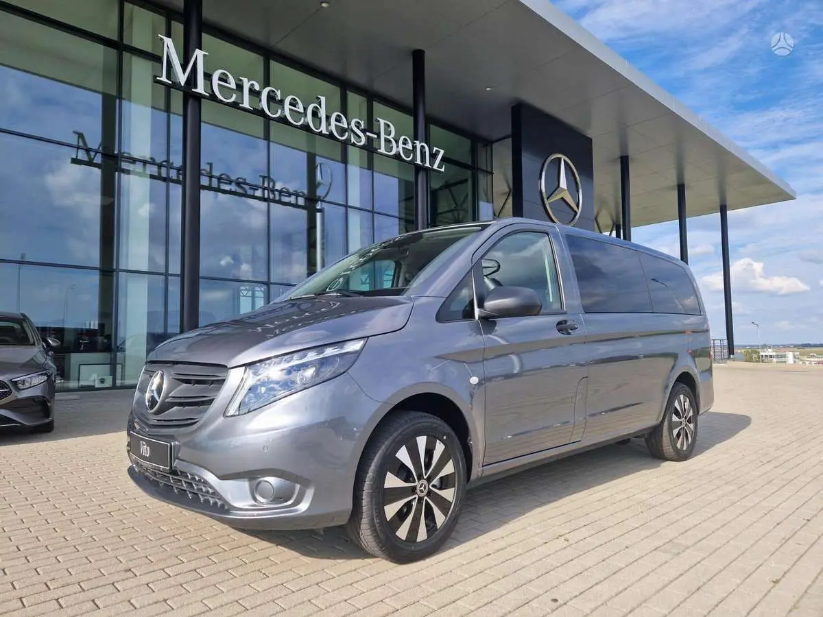 Vito šalia atstovybės