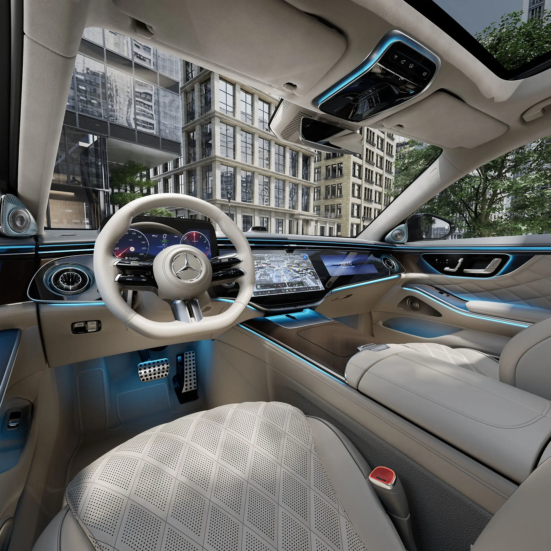 „Mercedes-Benz“ S klasės prabangus salonas ir panoraminis stogas