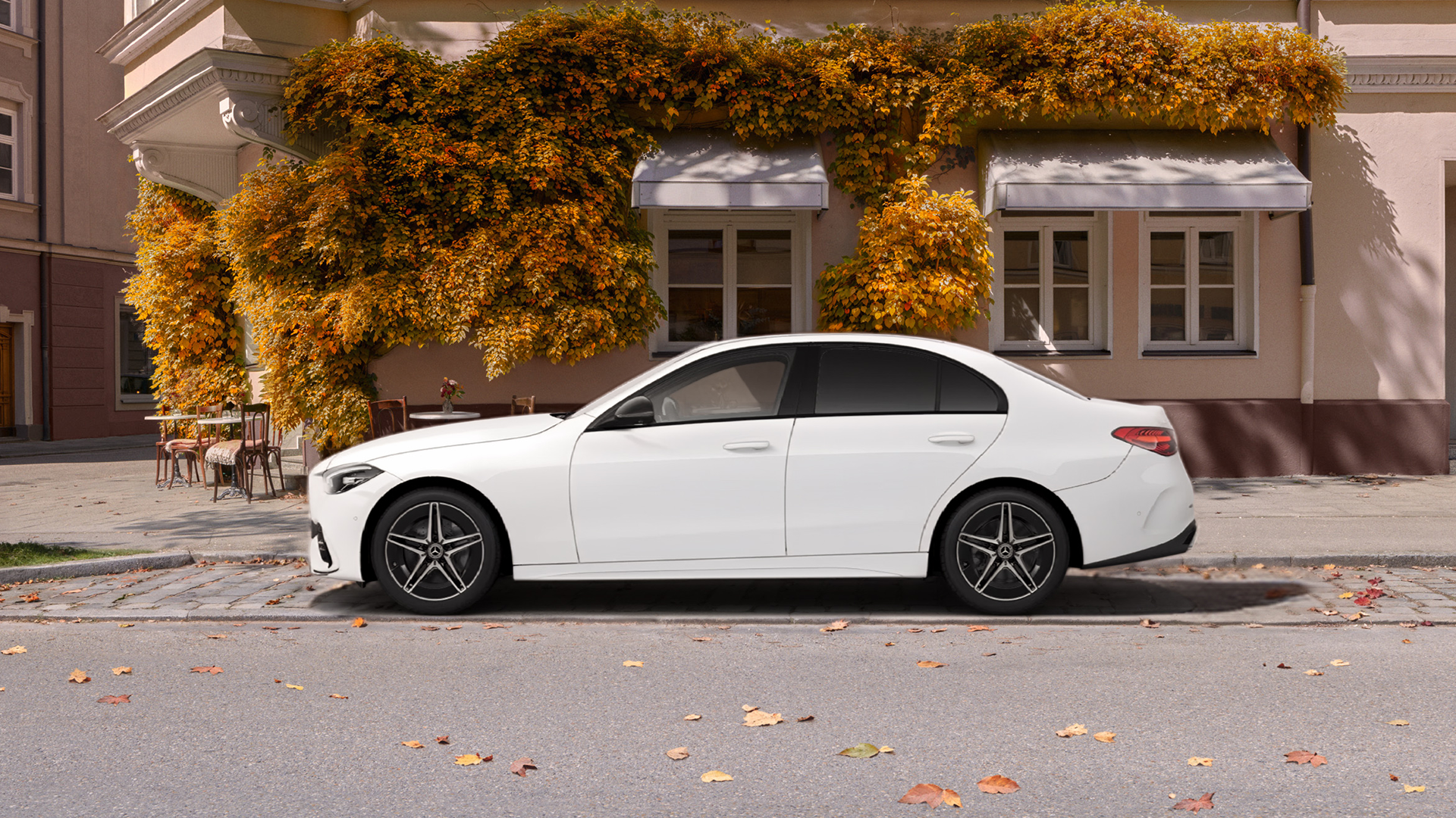 C-Class, baltas, vaizdas iš šono