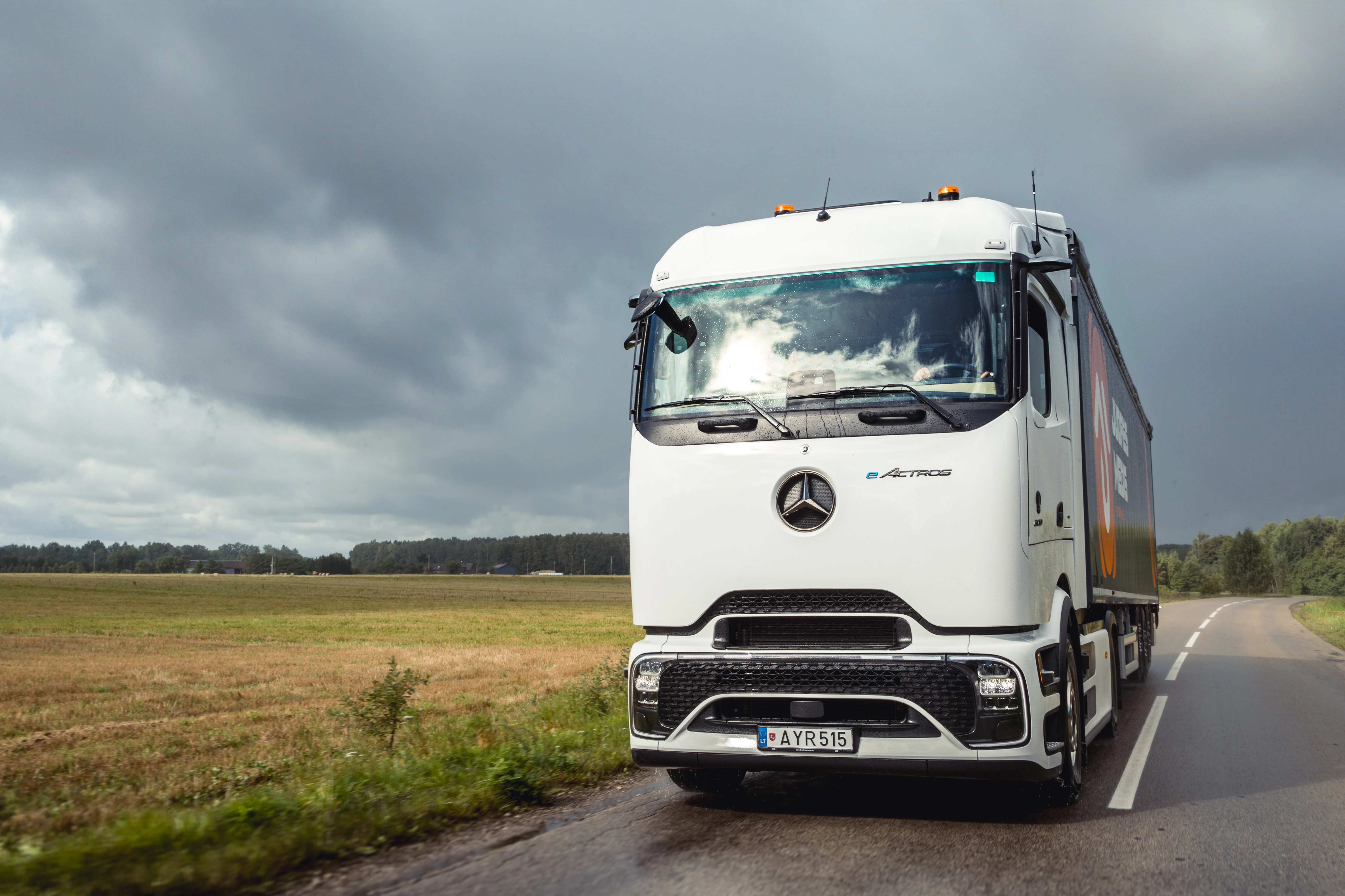 Mercedes-Benz eActros 600 kelyje